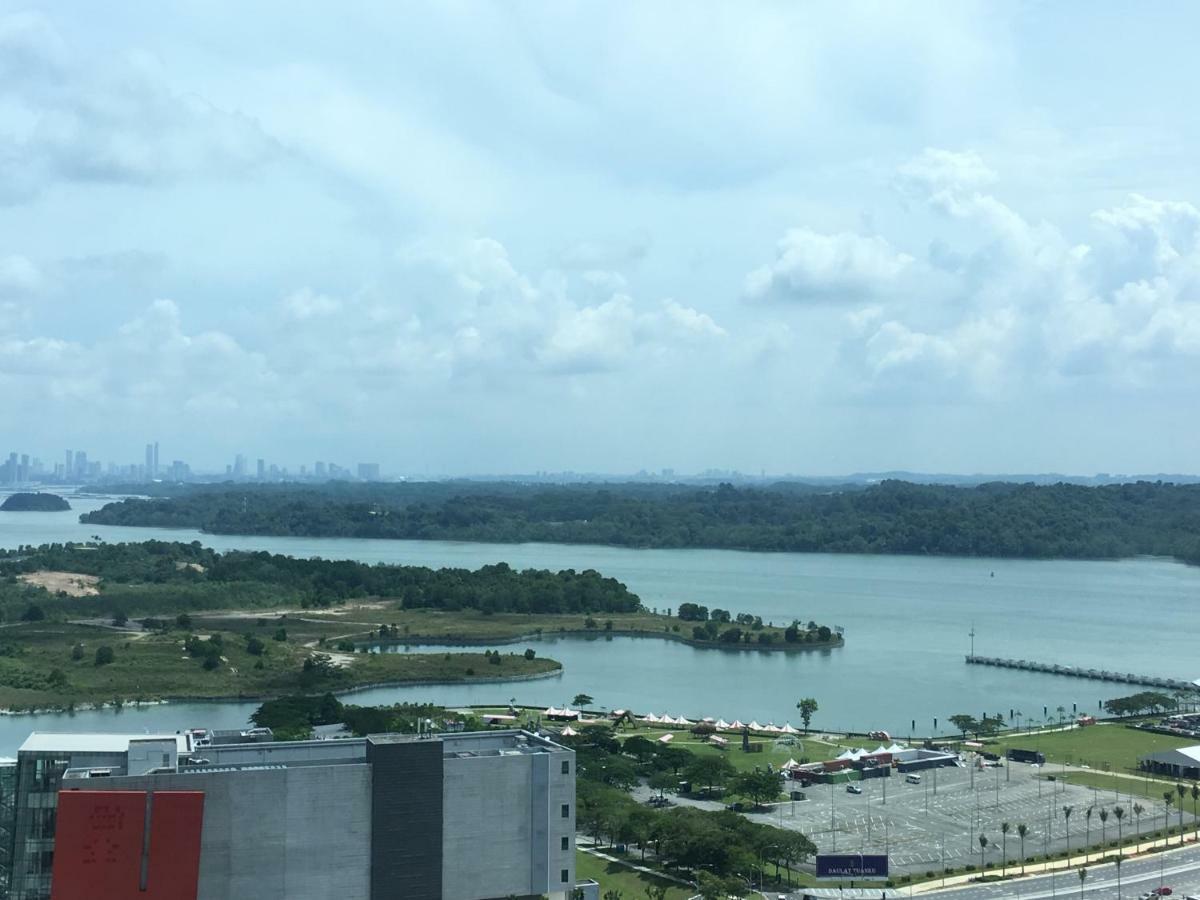 Apartment Teega 3br Family-friendly Puteri Harbour *